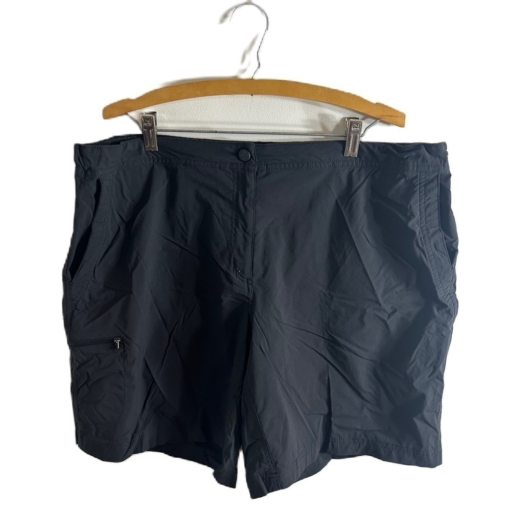 L.L. Bean Black Cargo Zipper Shorts Sz 20 Women’s